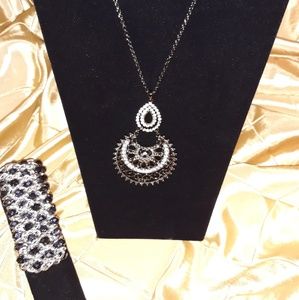 Park Lane necklace and bracelet set